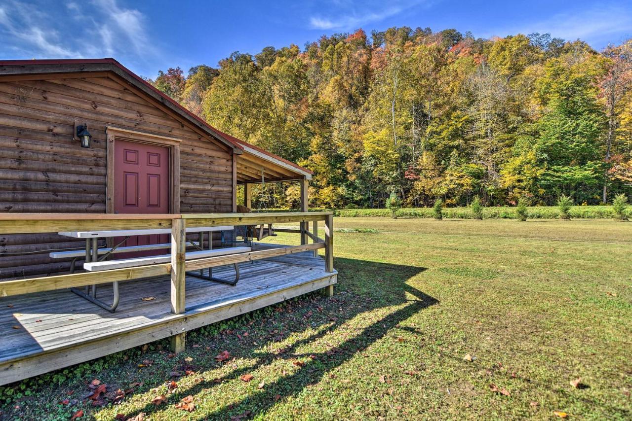 Pet-Friendly Cabin With Fire Pit And River Access! Parsons Екстер'єр фото