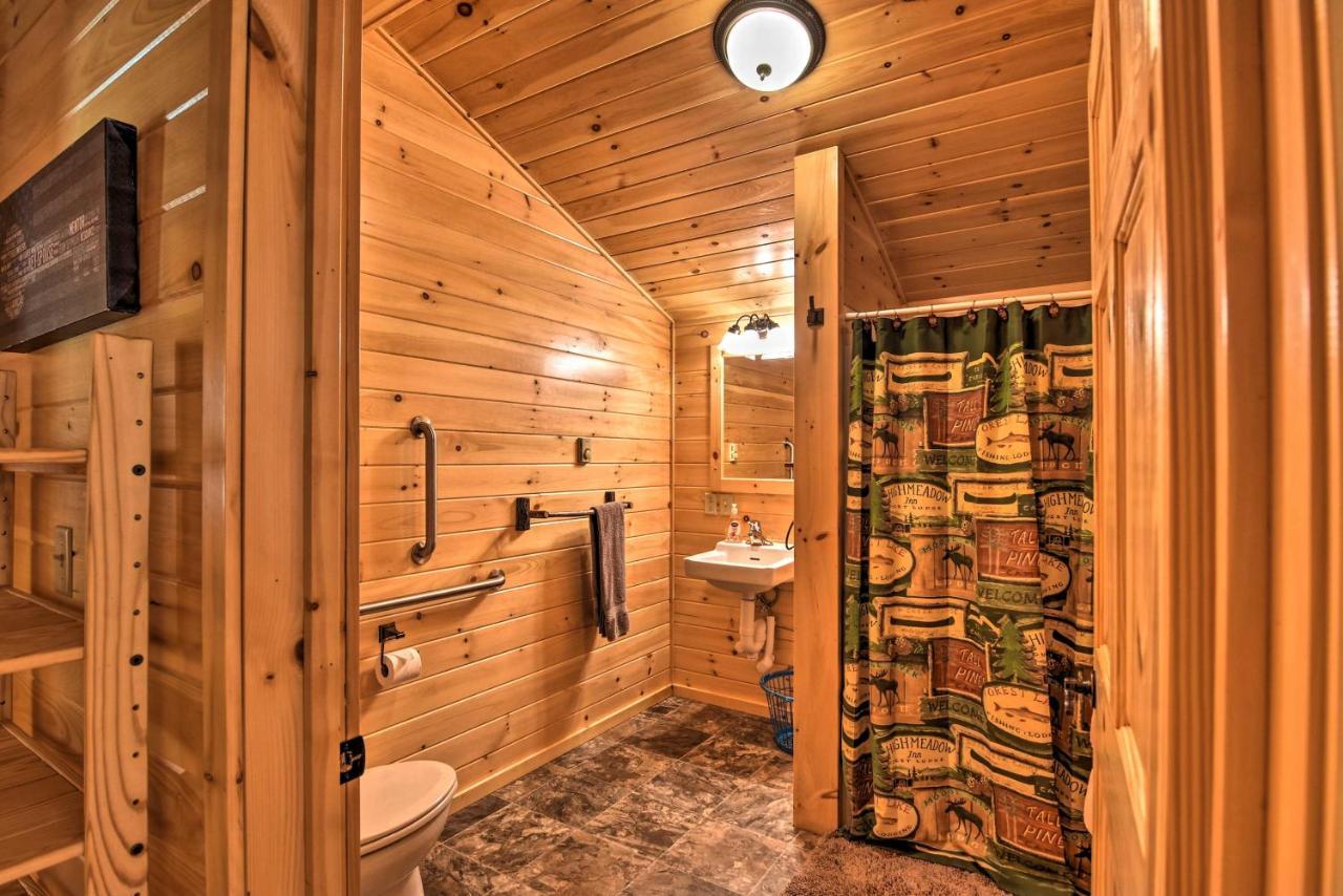 Pet-Friendly Cabin With Fire Pit And River Access! Parsons Екстер'єр фото